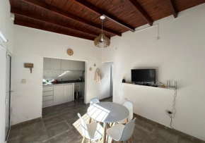 Casita 63 - depto 2p- cocina - wifi - estacionamiento